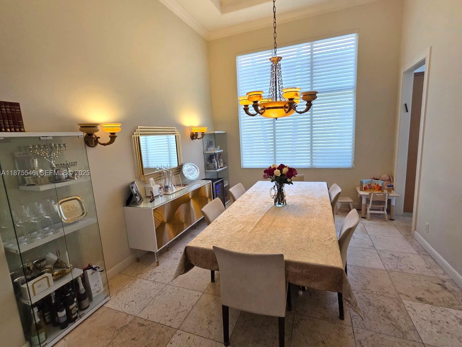 7030 Islegrove Place — photo 2