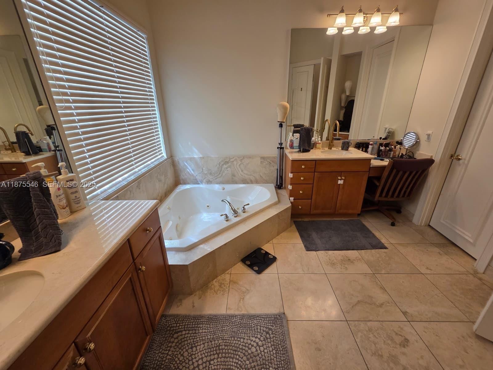 7030 Islegrove Place — photo 10