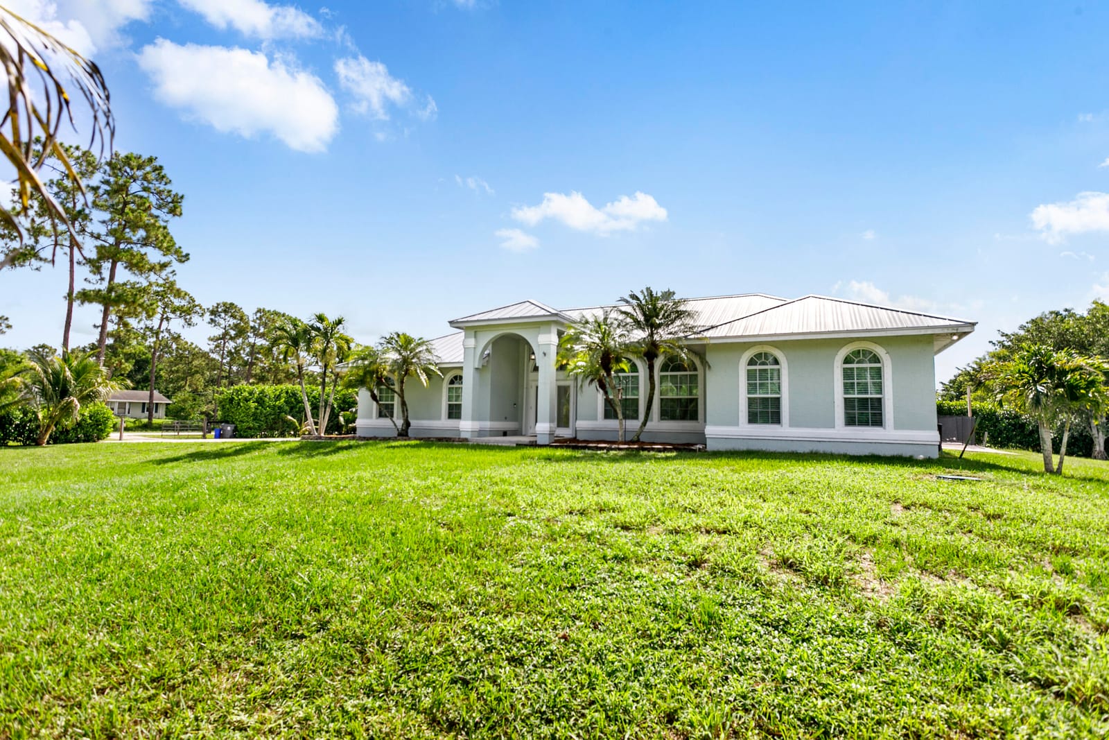 4518 180th Avenue N, The Acreage, FL 33470 photo 2