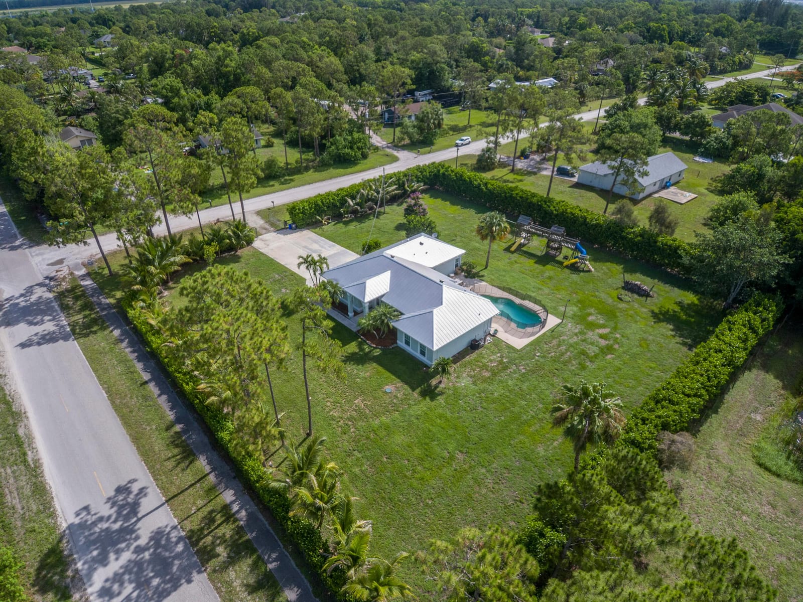 4518 180th Avenue N, The Acreage, FL 33470 photo 4