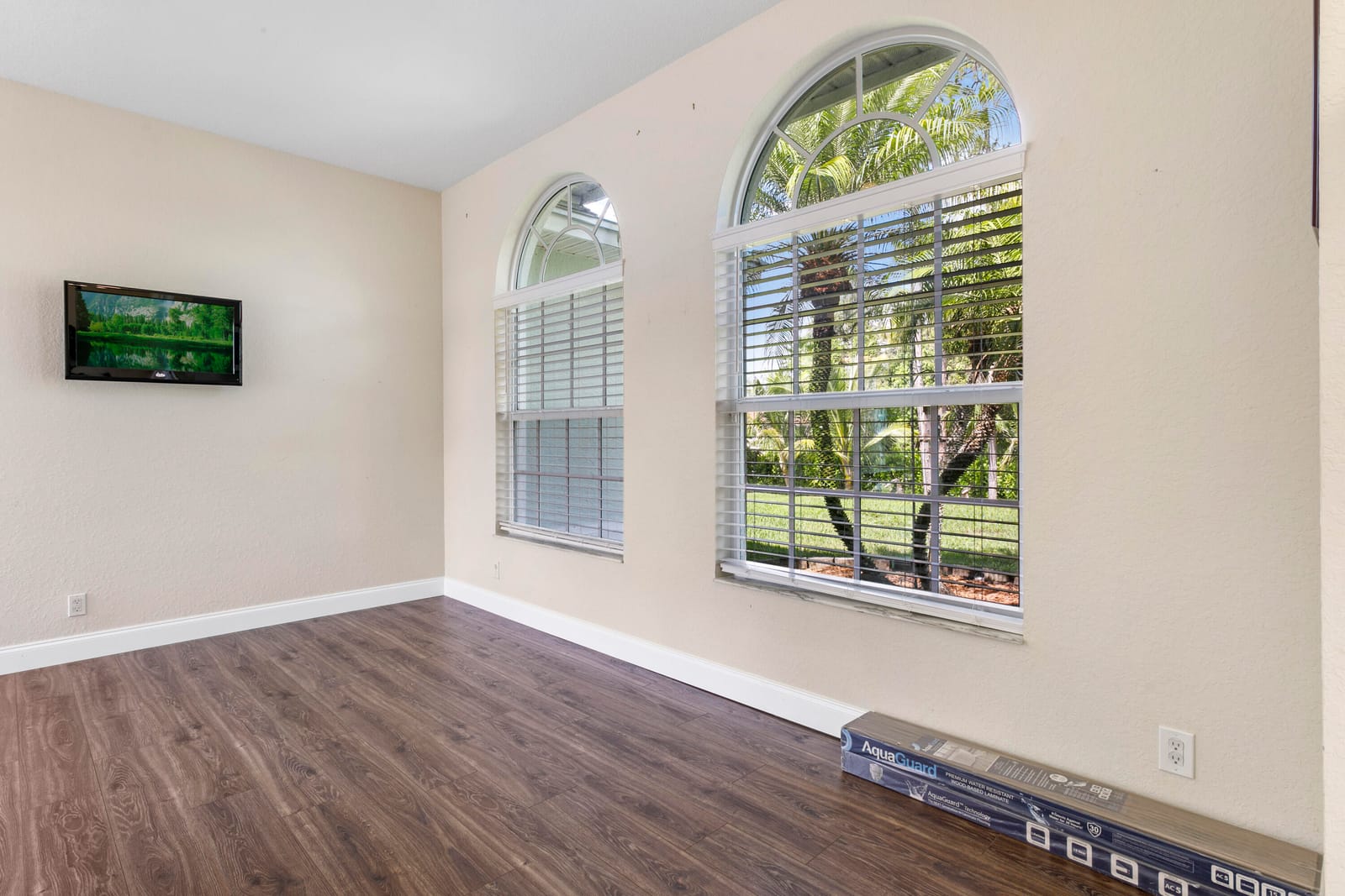 4518 180th Avenue N, The Acreage, FL 33470 photo 9
