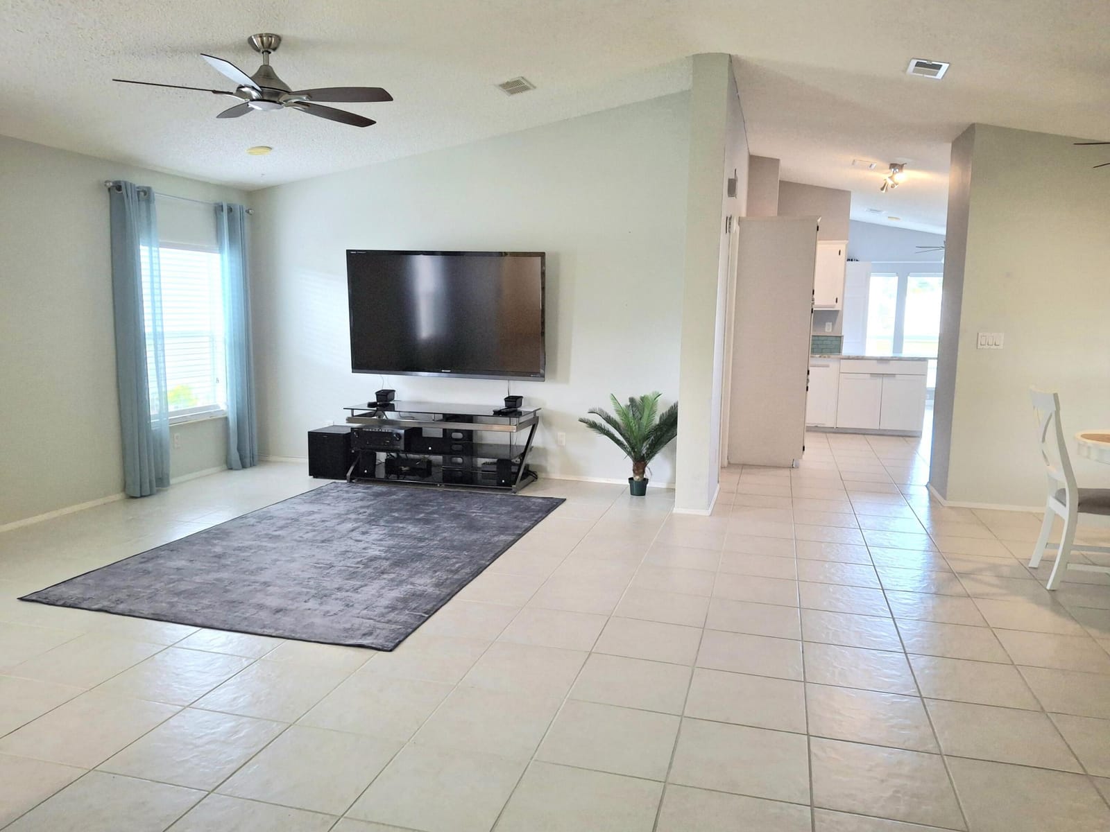 8483 Schefflera Court — photo 3