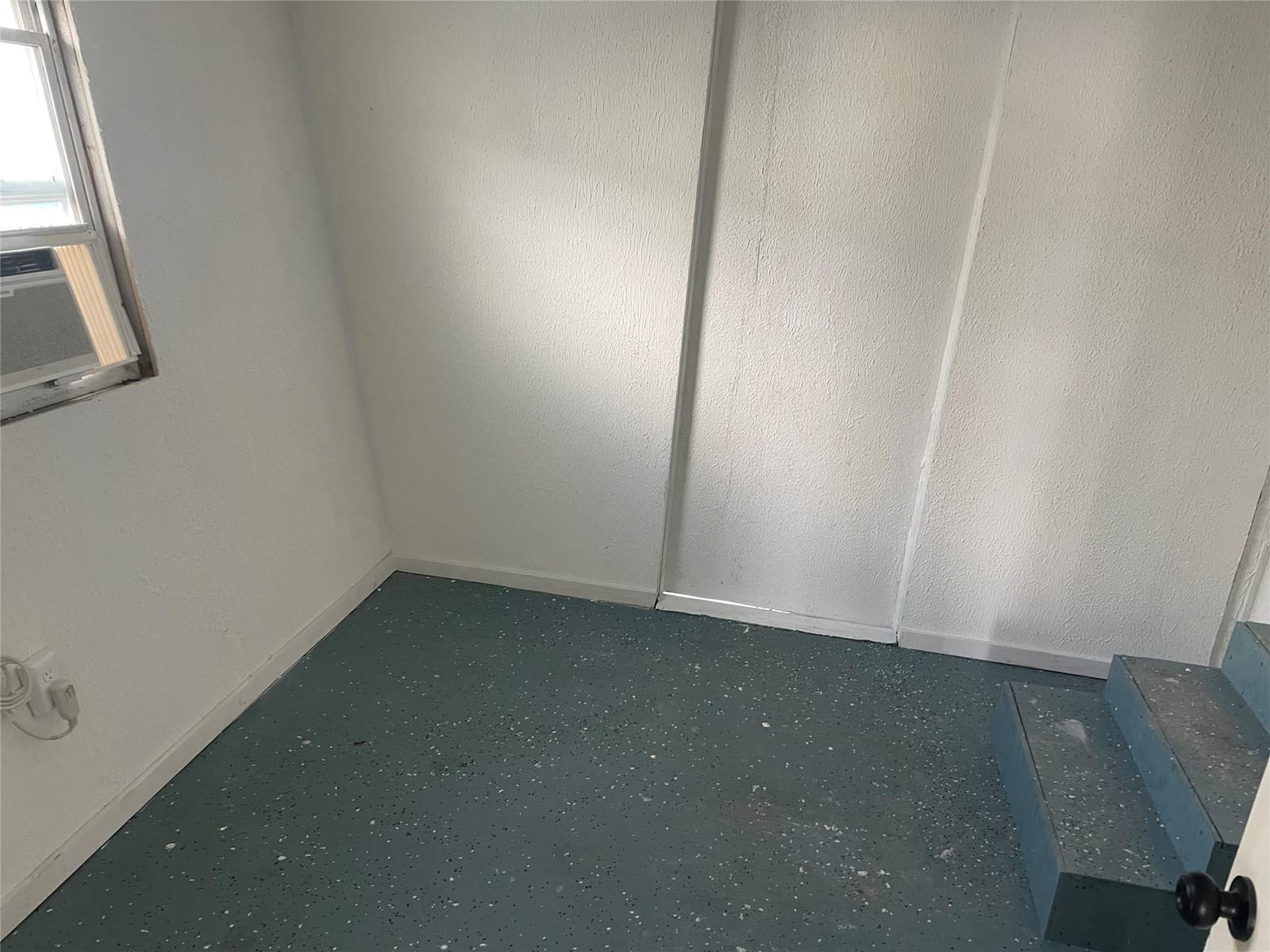 8556 Berkley Drive — photo 11