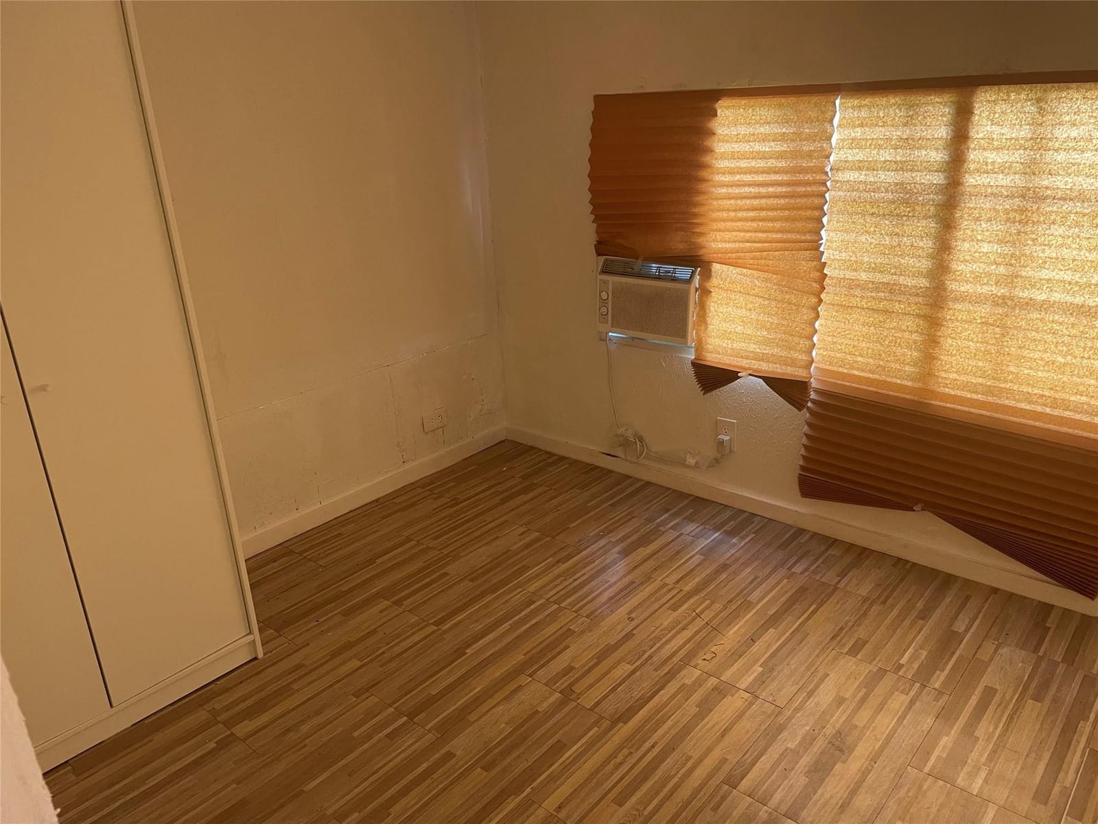 8556 Berkley Drive — photo 4