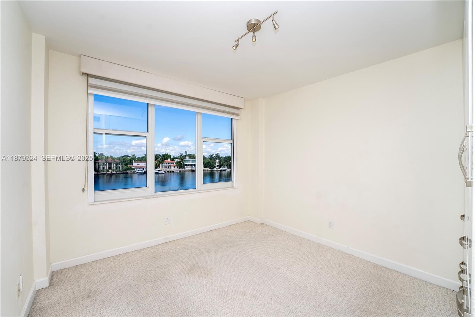 5600 Collins Avenue 4H, Miami Beach, FL 33140 photo 16