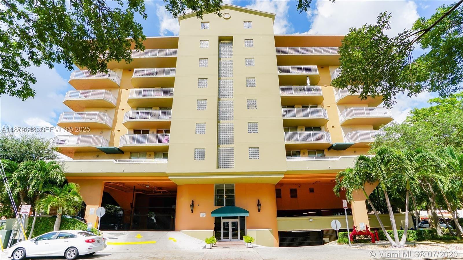 1650 Coral Way 807, Miami, FL 33145