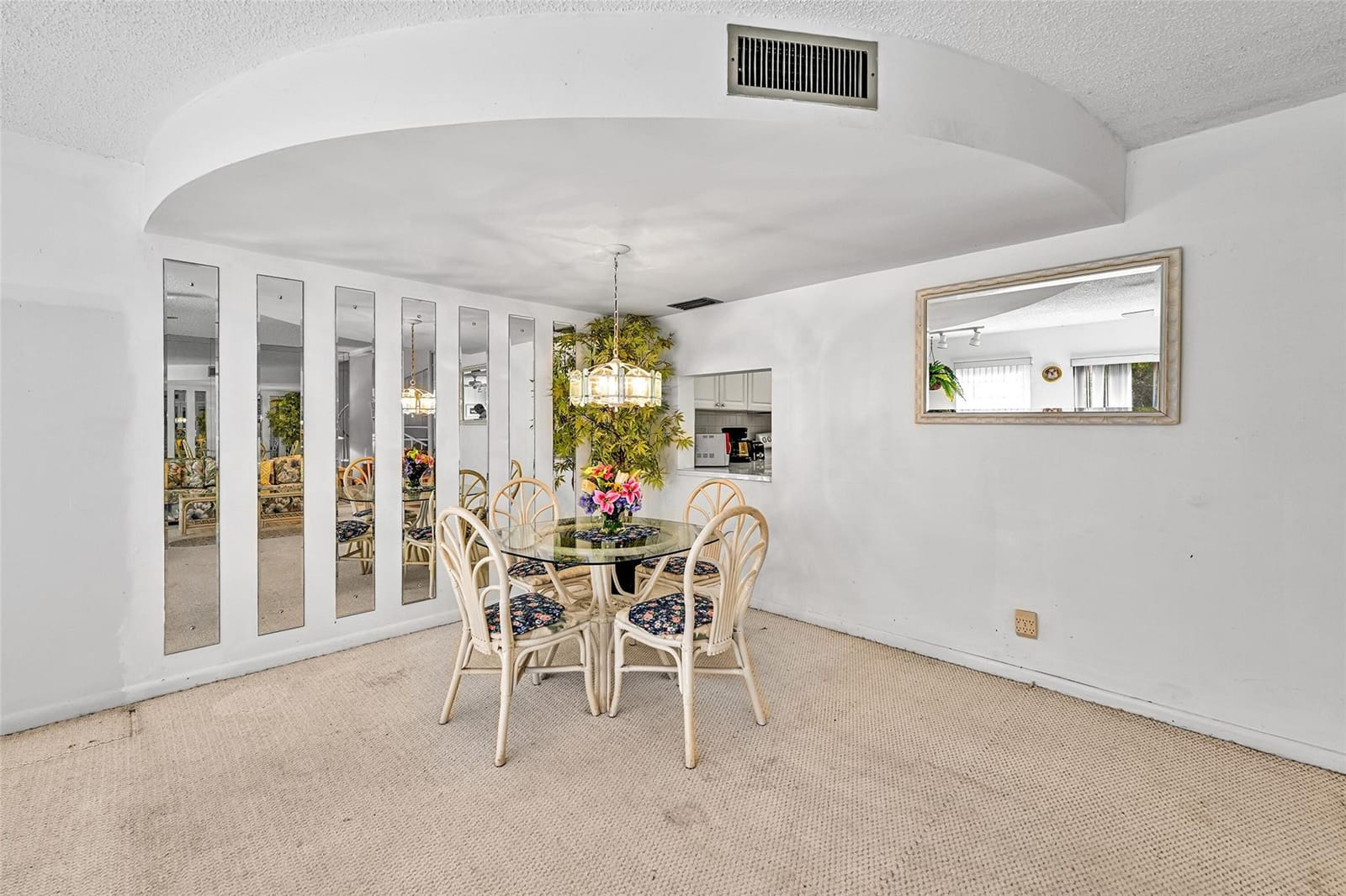 620 Tennis Club Drive 103, Fort Lauderdale, FL 33311 photo 8