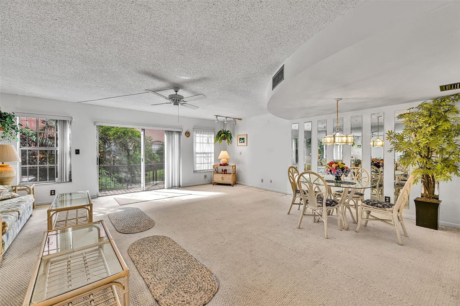 620 Tennis Club Drive 103, Fort Lauderdale, FL 33311