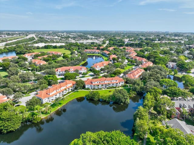 2030 Alta Meadows Lane 1204, Delray Beach, FL 33444