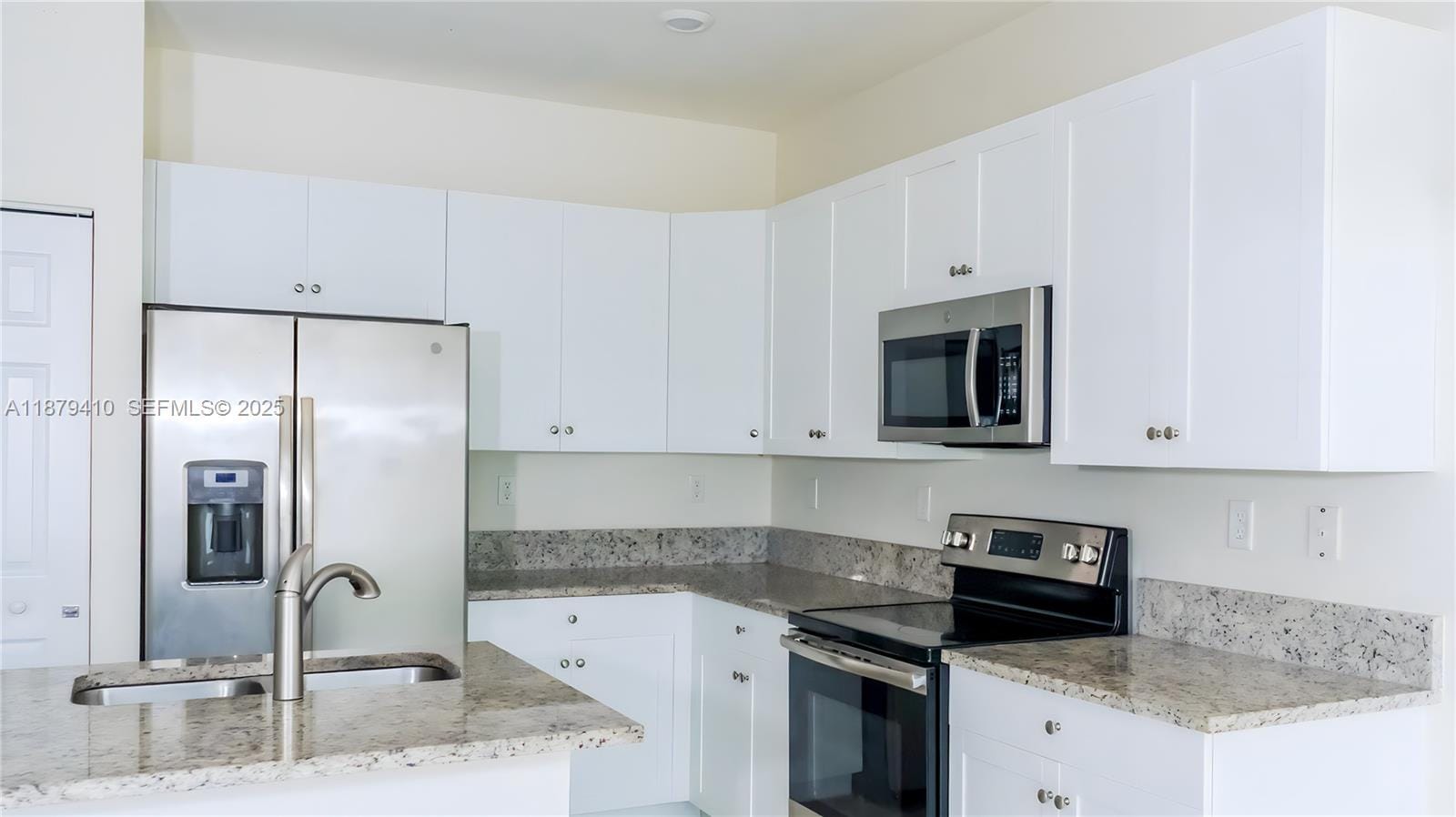 3343 W 100th Terrace, Hialeah, FL 33018 photo 20