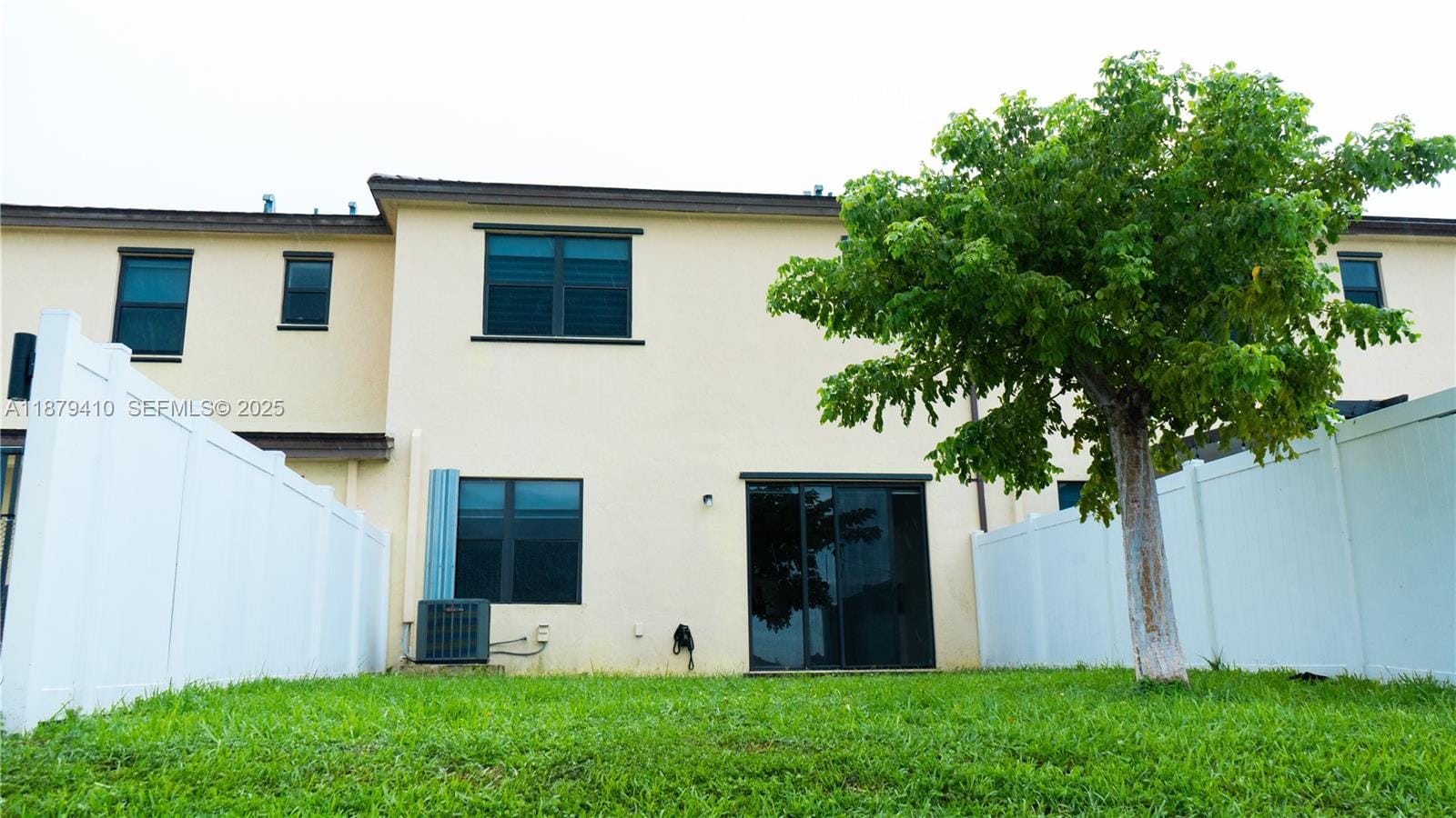 3343 W 100th Terrace, Hialeah, FL 33018 photo 9
