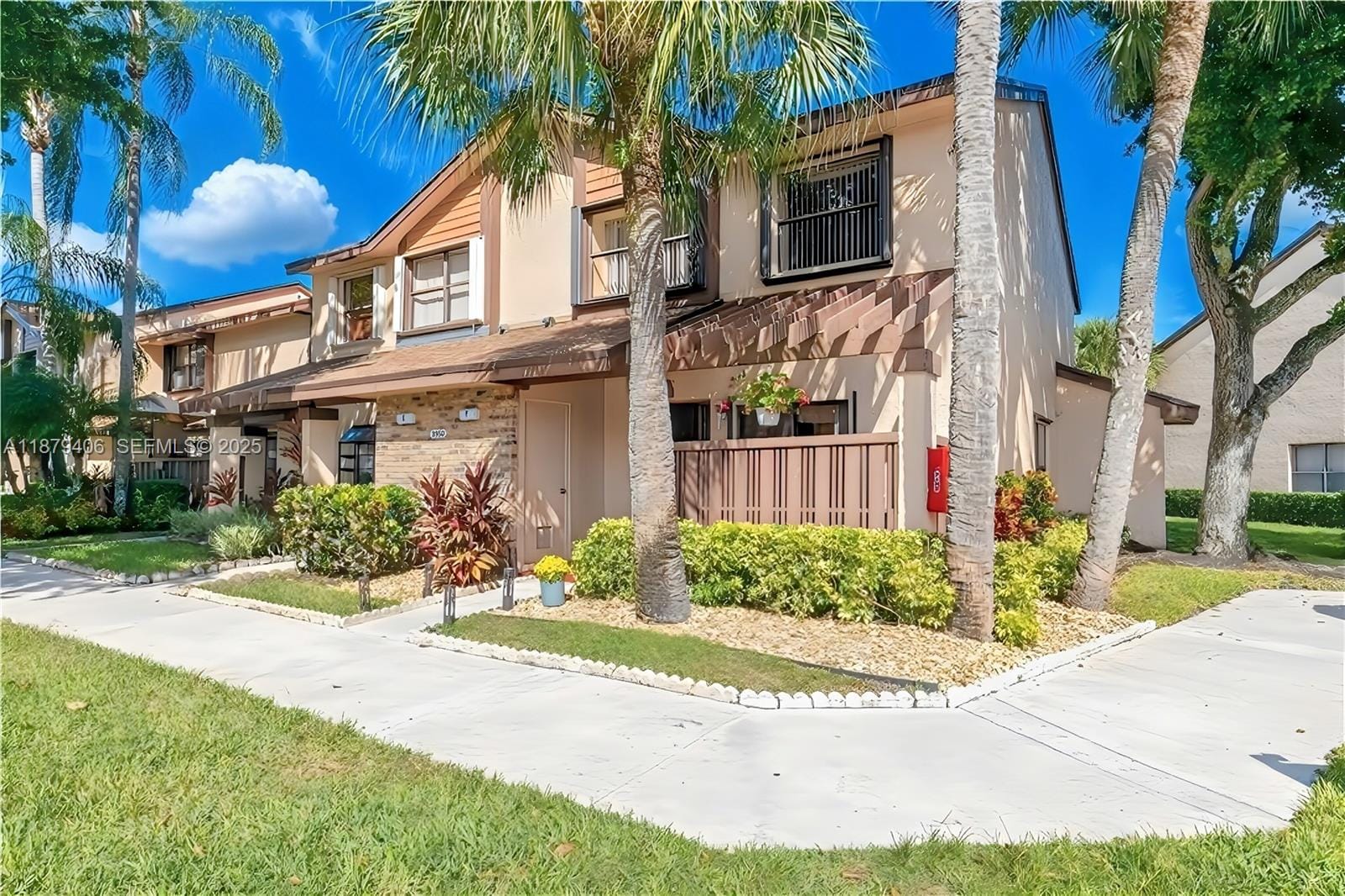 3950 Cocoplum Circle F, Coconut Creek, FL 33063
