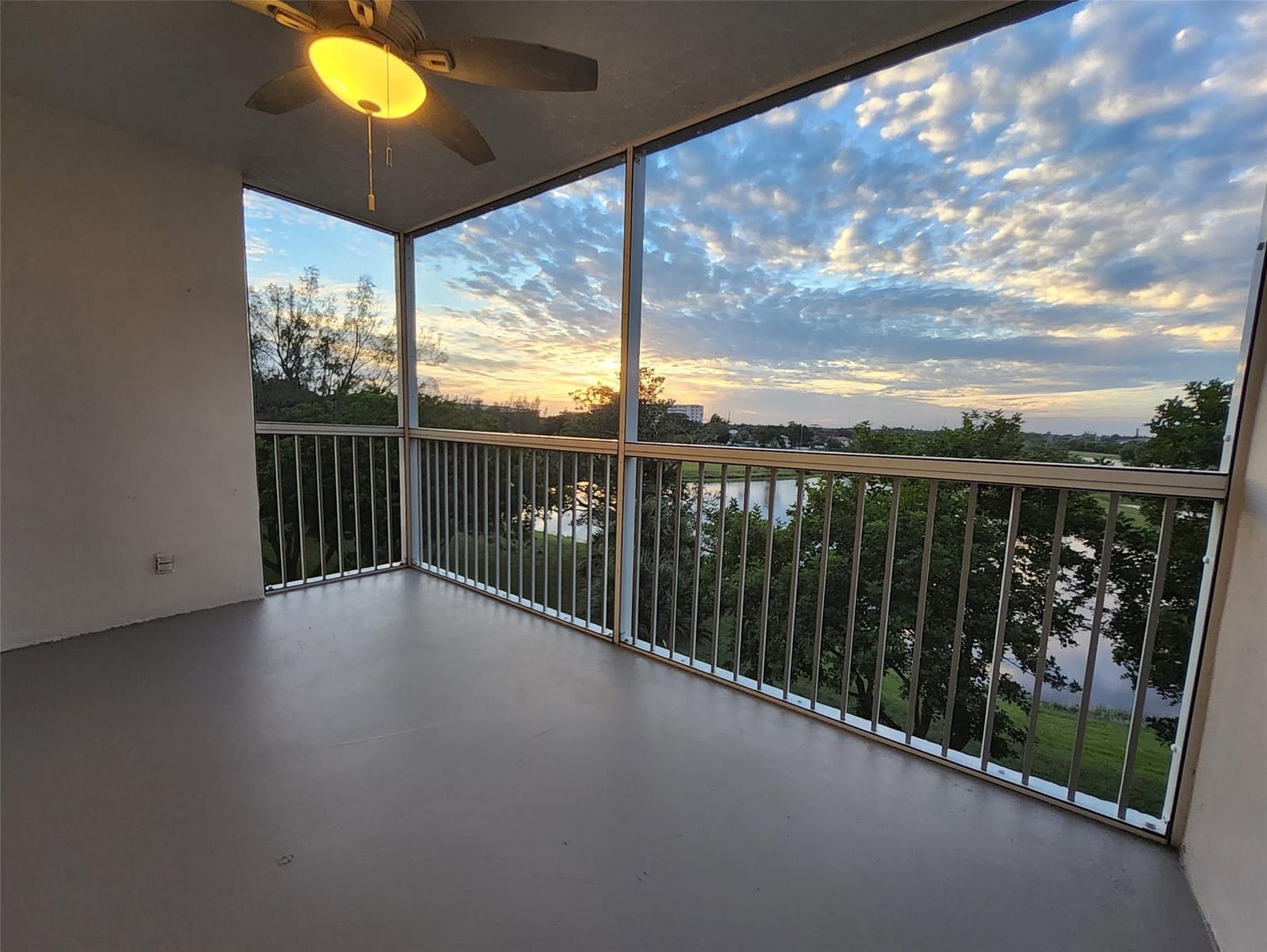 3090 N Course Drive 510, Pompano Beach, FL 33069 photo 16