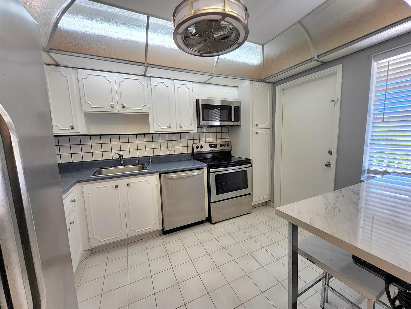 3090 N Course Drive 510 — photo 3
