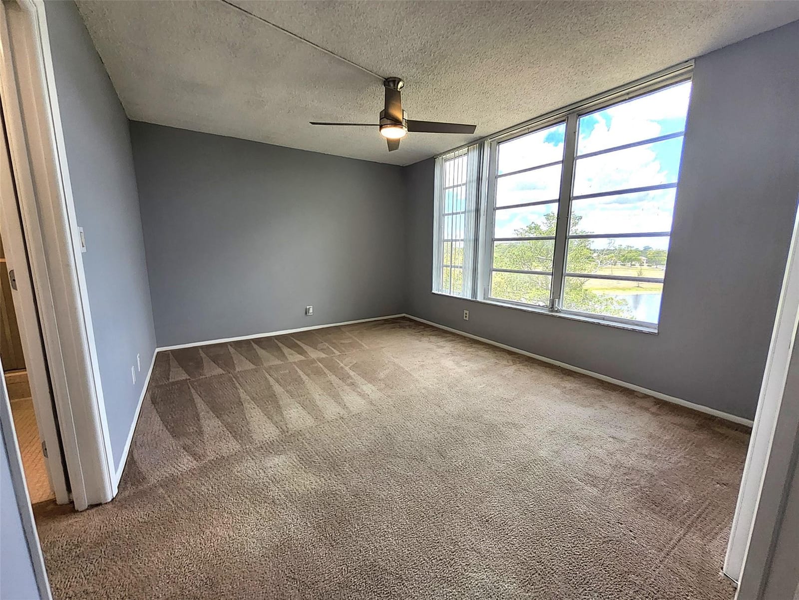 3090 N Course Drive 510 — photo 8