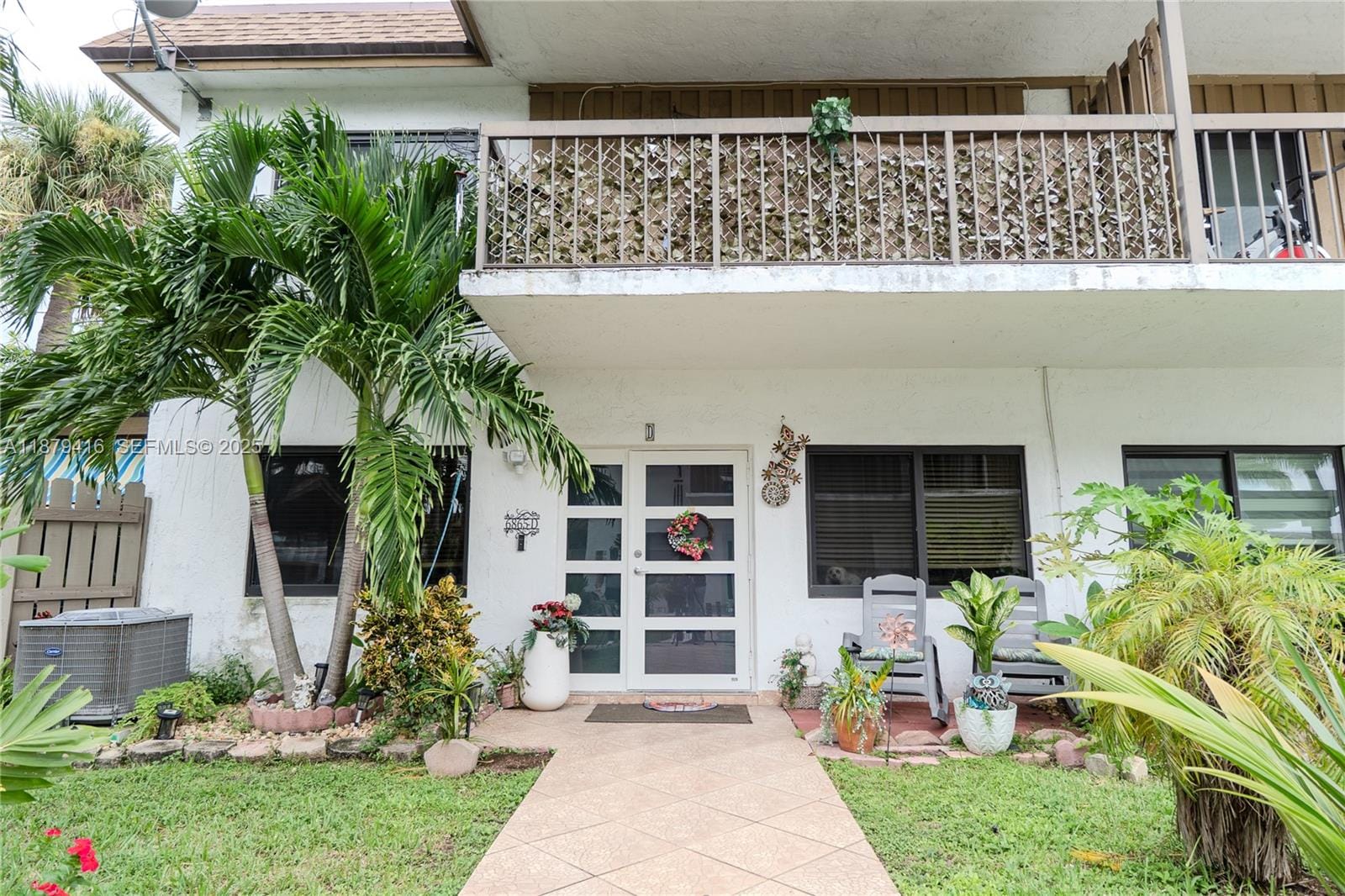 Sold home at 6865 NW 169th Street D, Hialeah, FL 33015