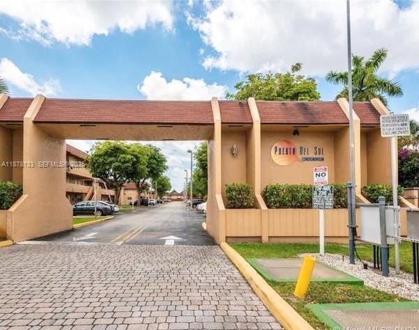 9960 SW 88th Street 611-6, sold in Puerta Del Sol Condo, Miami, FL