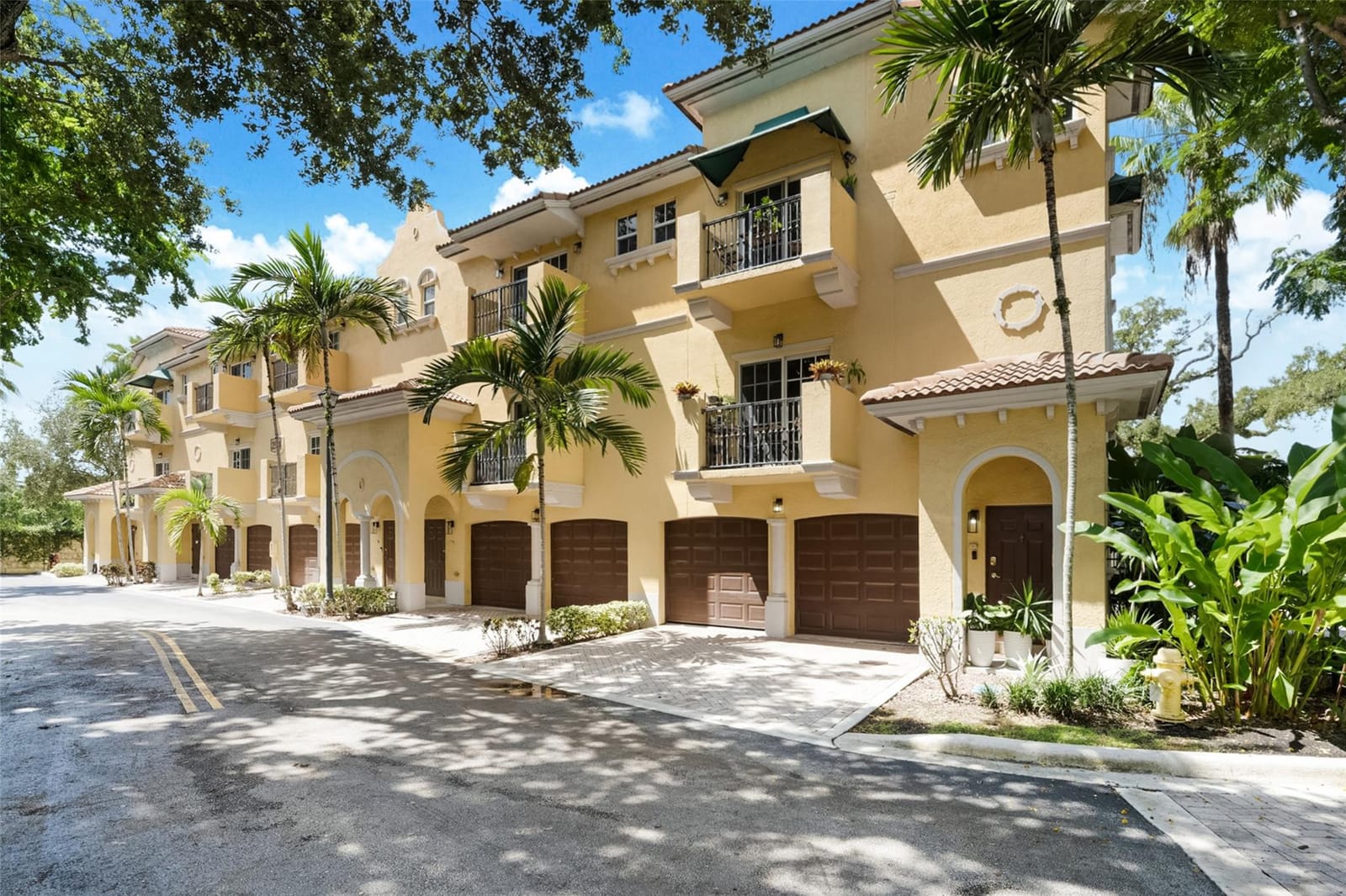 2544 SW 14th Avenue 105, Fort Lauderdale, FL 33315