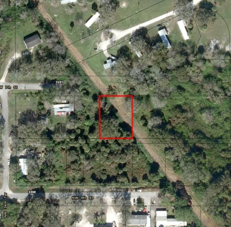 3252 NW 7th Street, Okeechobee, FL 34972 photo 3