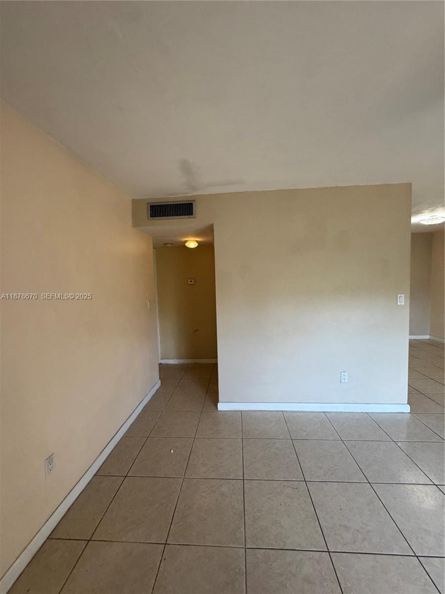 10353 N Kendall Drive BB2 — photo 11