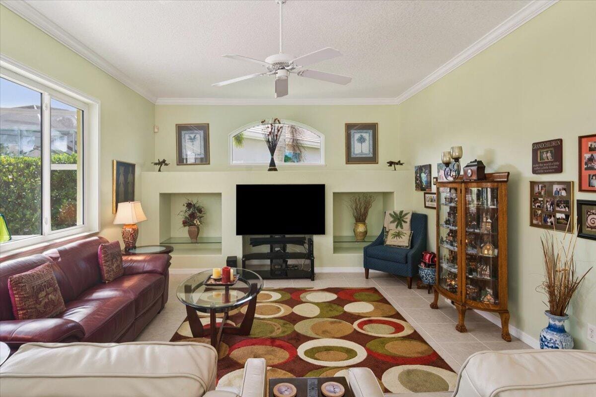 10200 Isle Of Pines Court, Port St. Lucie, FL 34986 photo 12