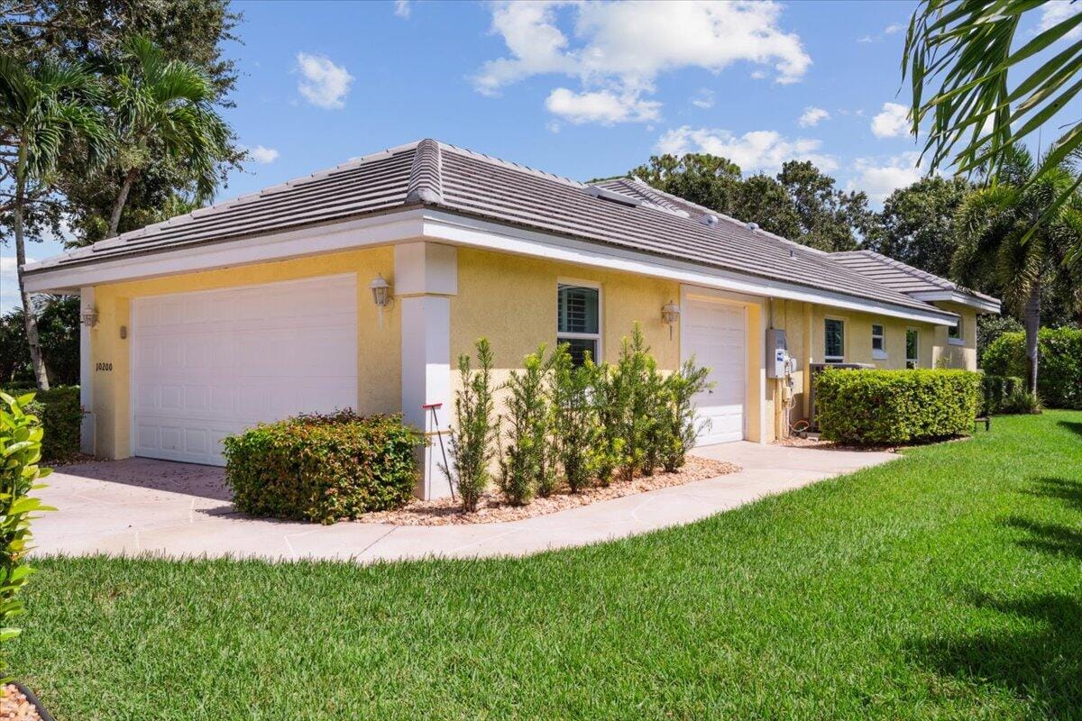 10200 Isle Of Pines Court, Port St. Lucie, FL 34986 photo 5