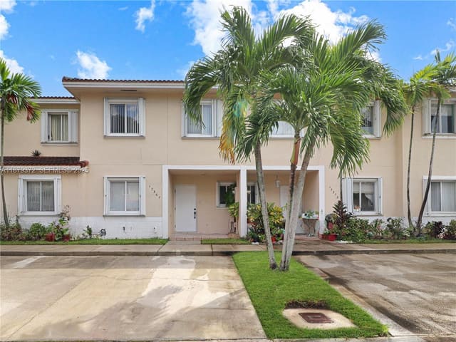 17367 SW 140th Court, Miami, FL 33177