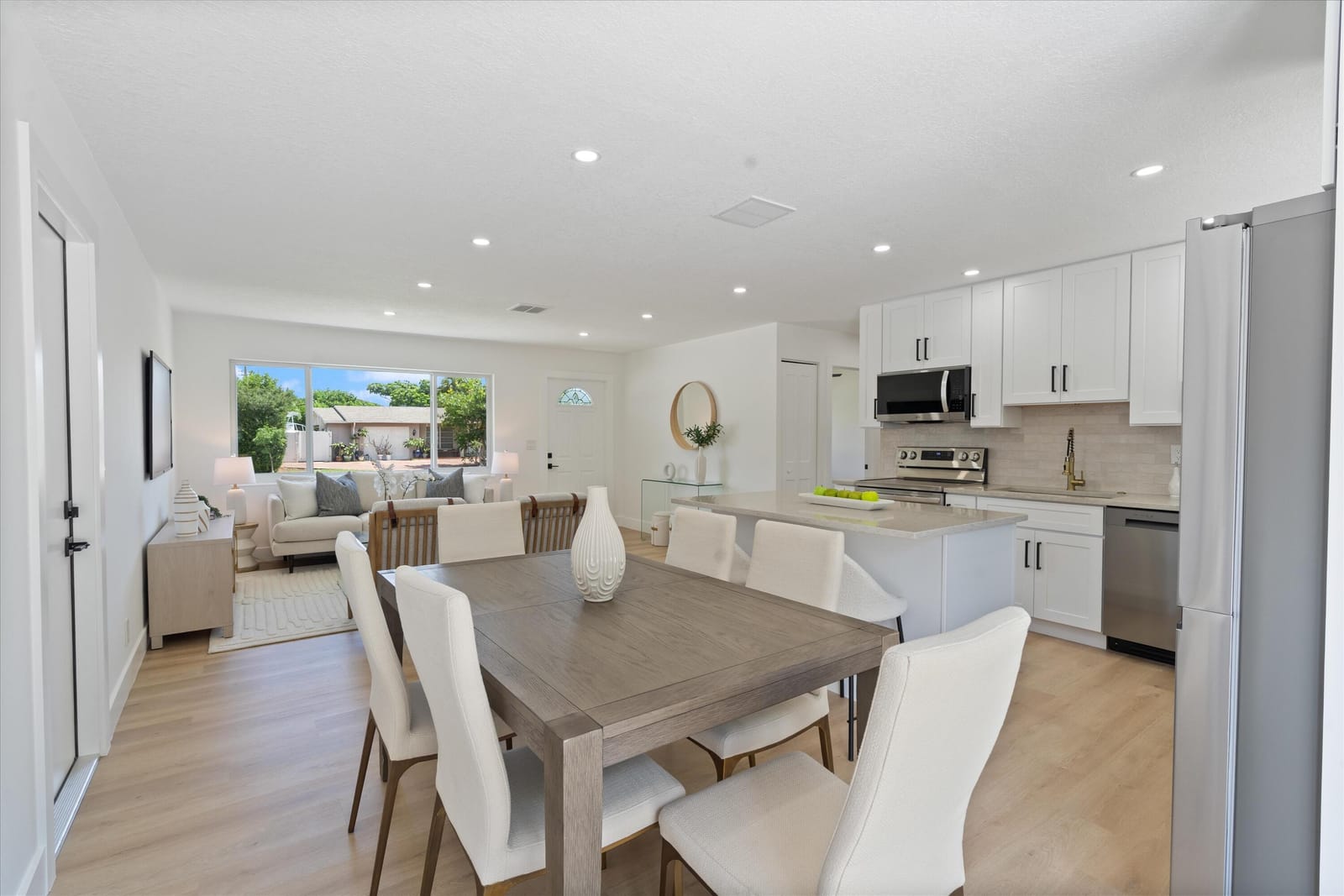 973 Lighthouse Drive — photo 9