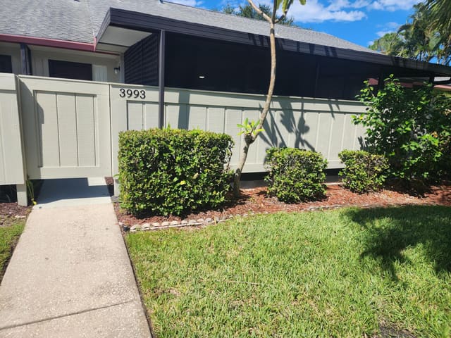 3993 NW Cinnamon Tree Circle, sold in Cinnamon Tree, Jensen Beach, FL
