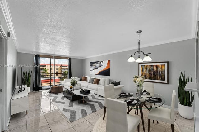 410 NW 68th Avenue 403, sold in Polynesian Gardens Condom, Plantation, FL