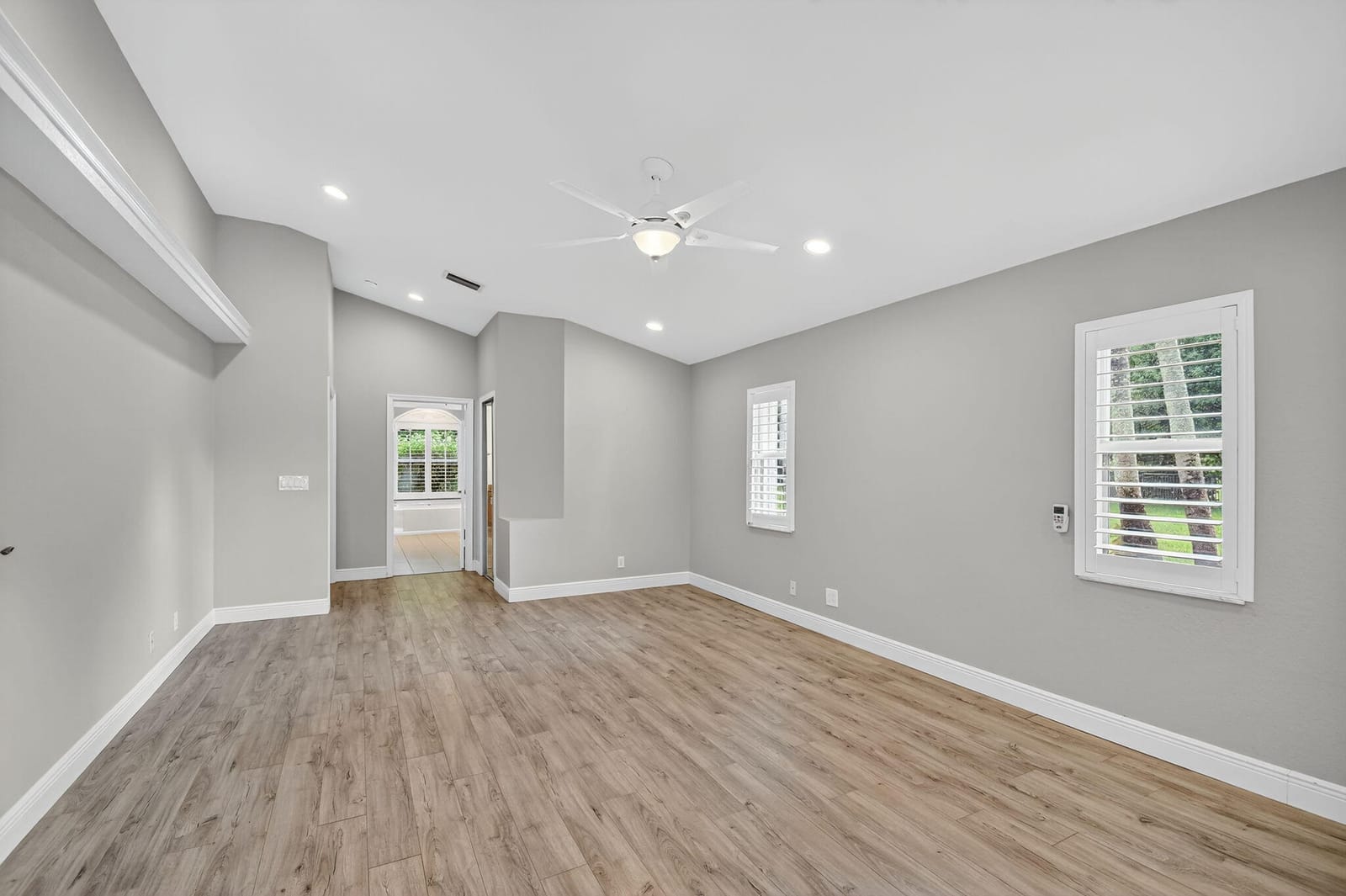5551 Lago Del Sol Drive, Lake Worth, FL 33449 photo 28
