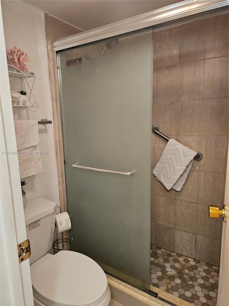 20400 W Country Club Drive 315, Aventura, FL 33180 photo 16