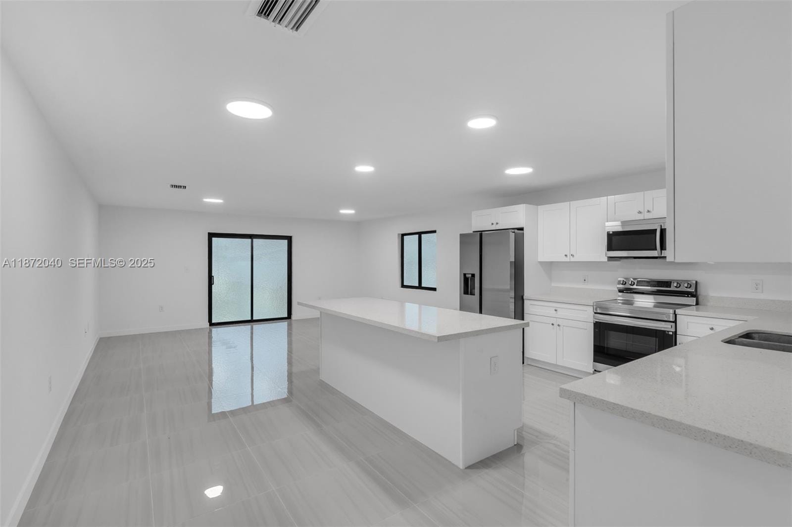 17377 NW 22nd Avenue, Miami Gardens, FL 33056 photo 6