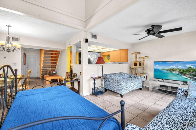 4281 NW 76th Avenue 4281, sold in Colonial Lakes Villas, Davie, FL
