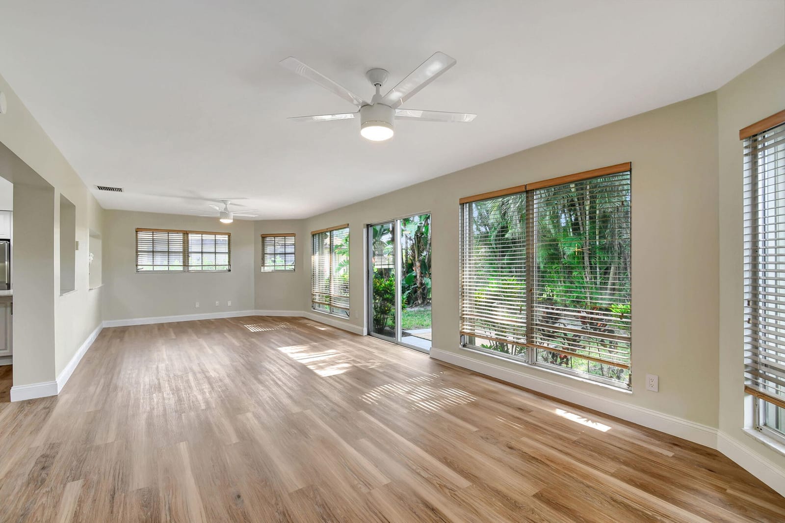 538 Forestview Drive, Atlantis, FL 33462 photo 21
