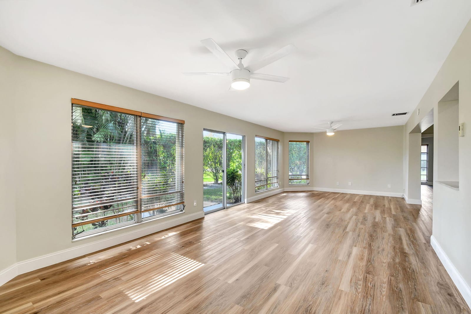 538 Forestview Drive, Atlantis, FL 33462 photo 24