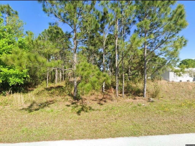 5819 NE 4th Lane, sold in Tall Pines Estates, Okeechobee, FL