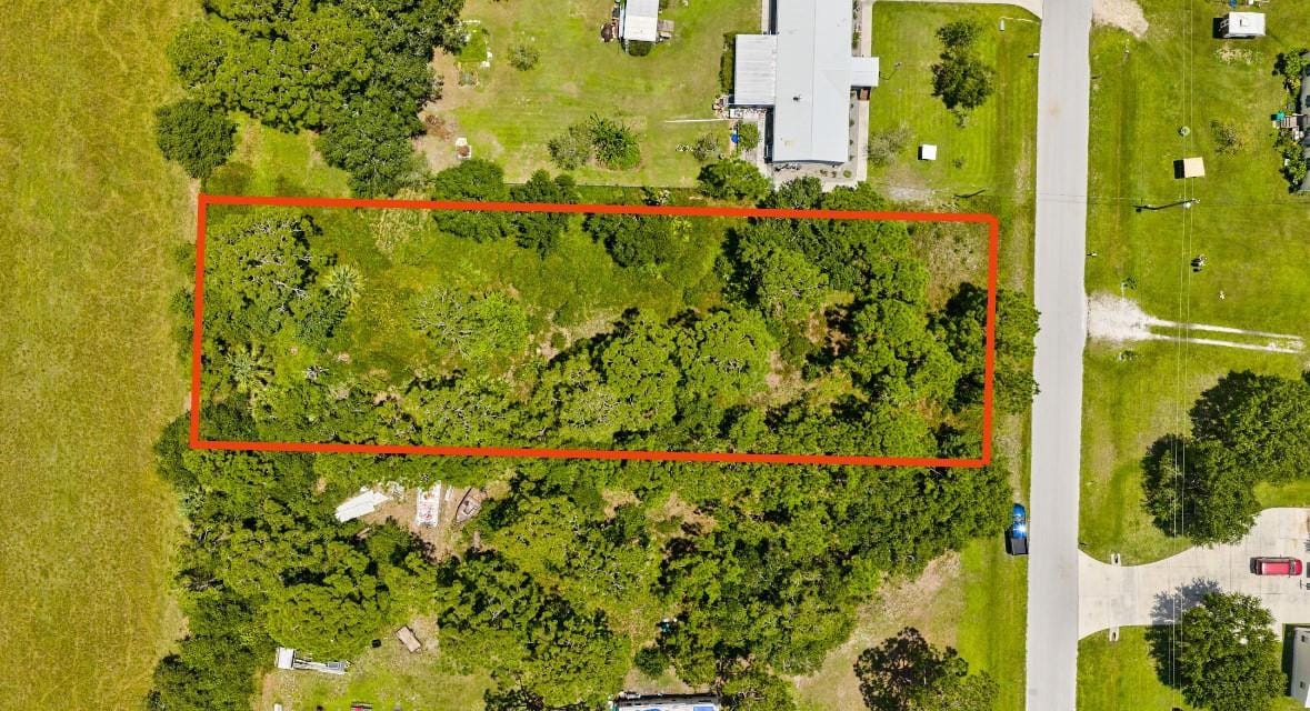 5819 NE 4th Lane, Okeechobee, FL 34974 photo 8
