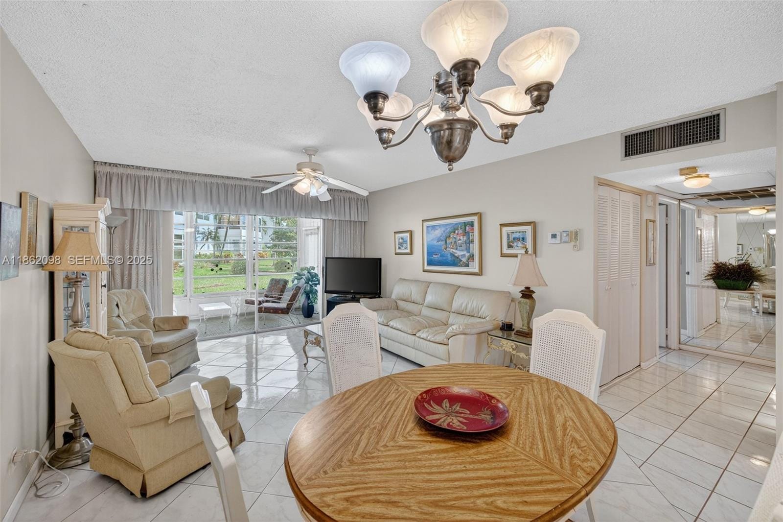 4706 NW 36th Street 402, Lauderdale Lakes, FL 33319 photo 3