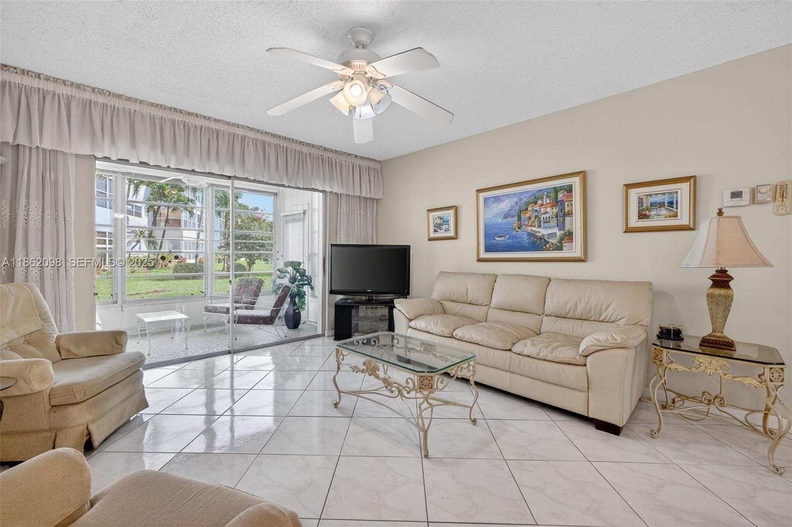 4706 NW 36th Street 402, Lauderdale Lakes, FL 33319 photo 4