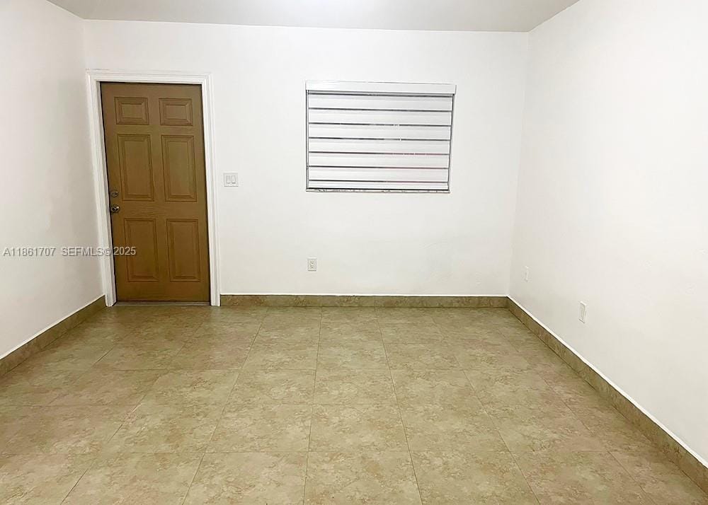 3033 NW 10th Avenue, Miami, FL 33127 photo 9