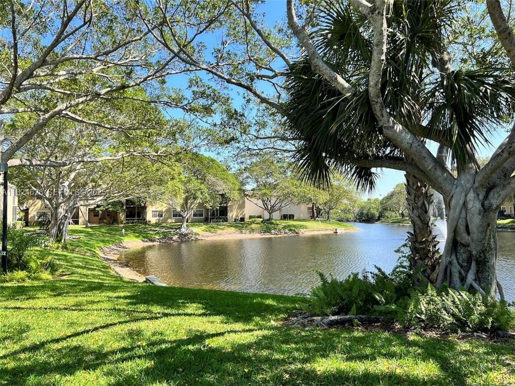 660 Cypress Club Way F11, Deerfield Beach, FL 33064 photo 9