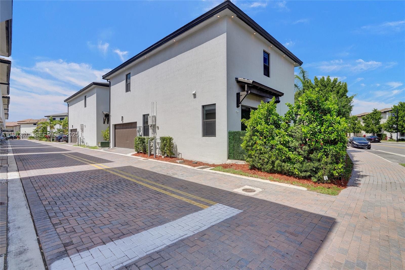 8211 NW 43rd Terrace — photo 9