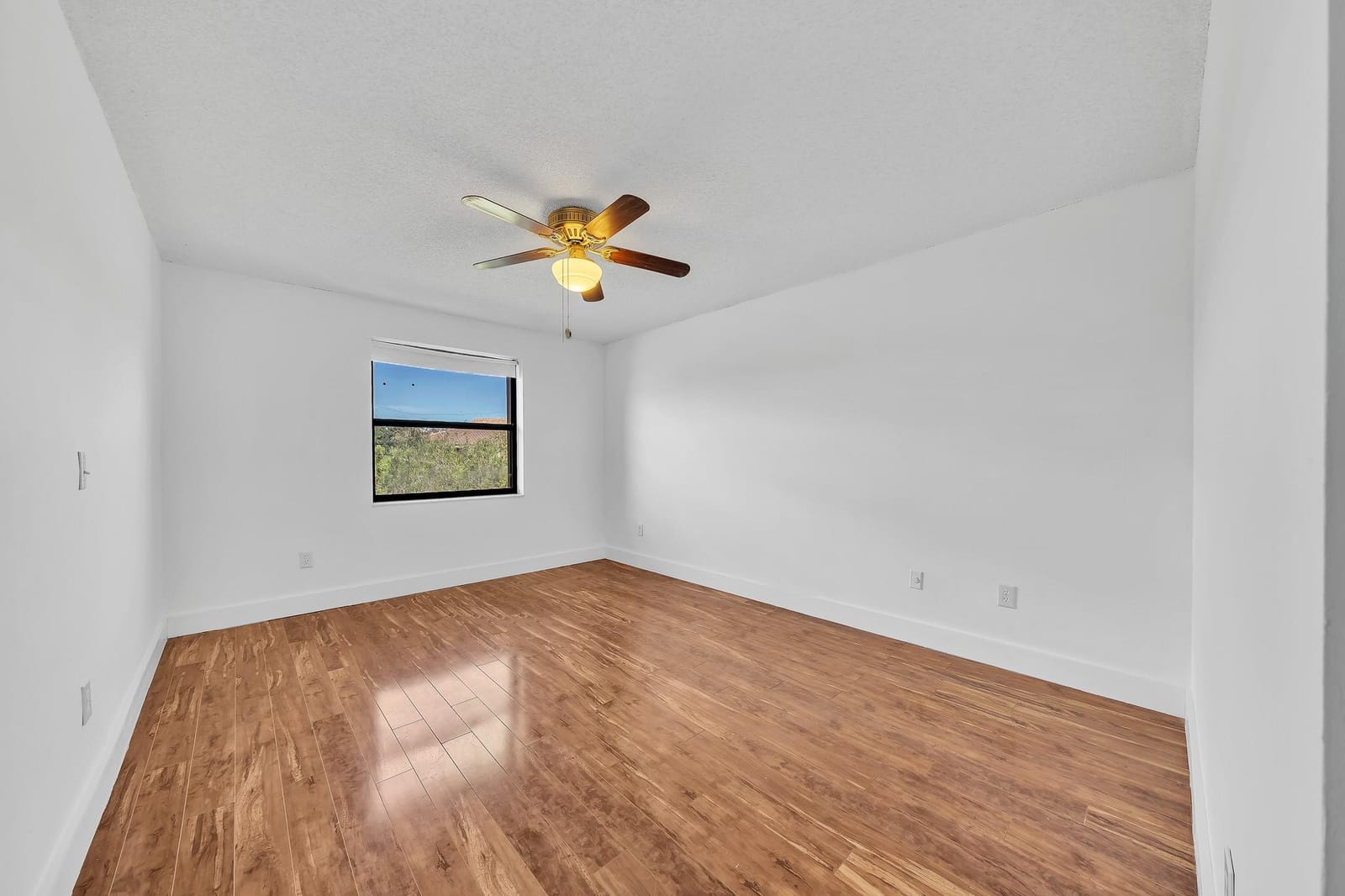 4111 Coral Tree Circle 324, Coconut Creek, FL 33073 photo 23