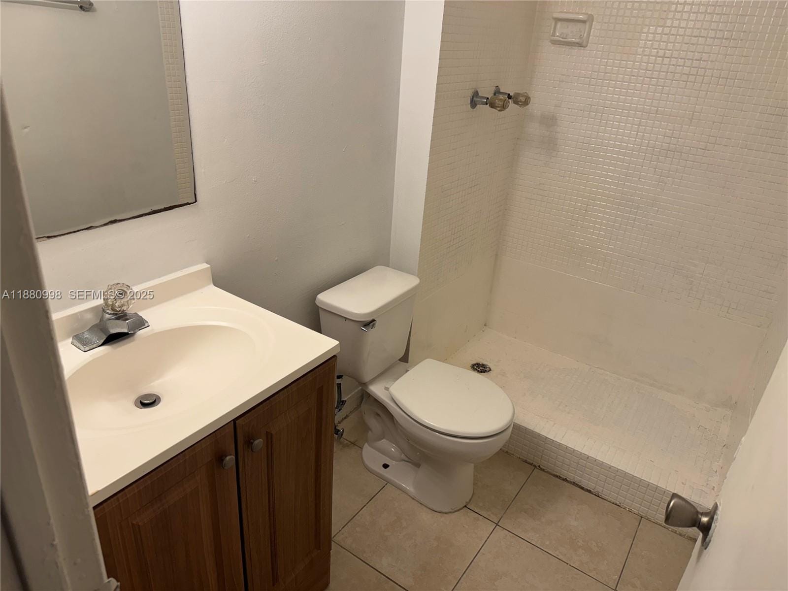486 NW 165th St Road B-506, Miami, FL 33169 photo 12