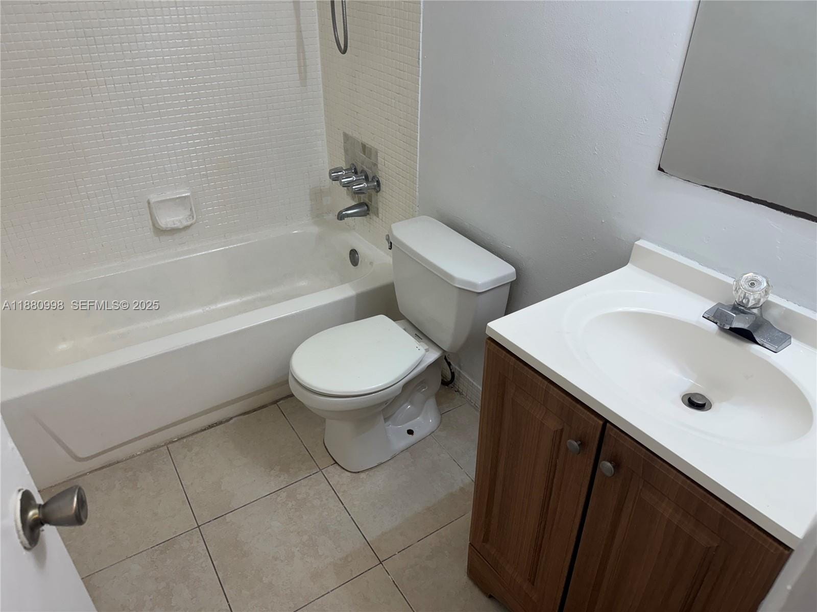 486 NW 165th St Road B-506, Miami, FL 33169 photo 13