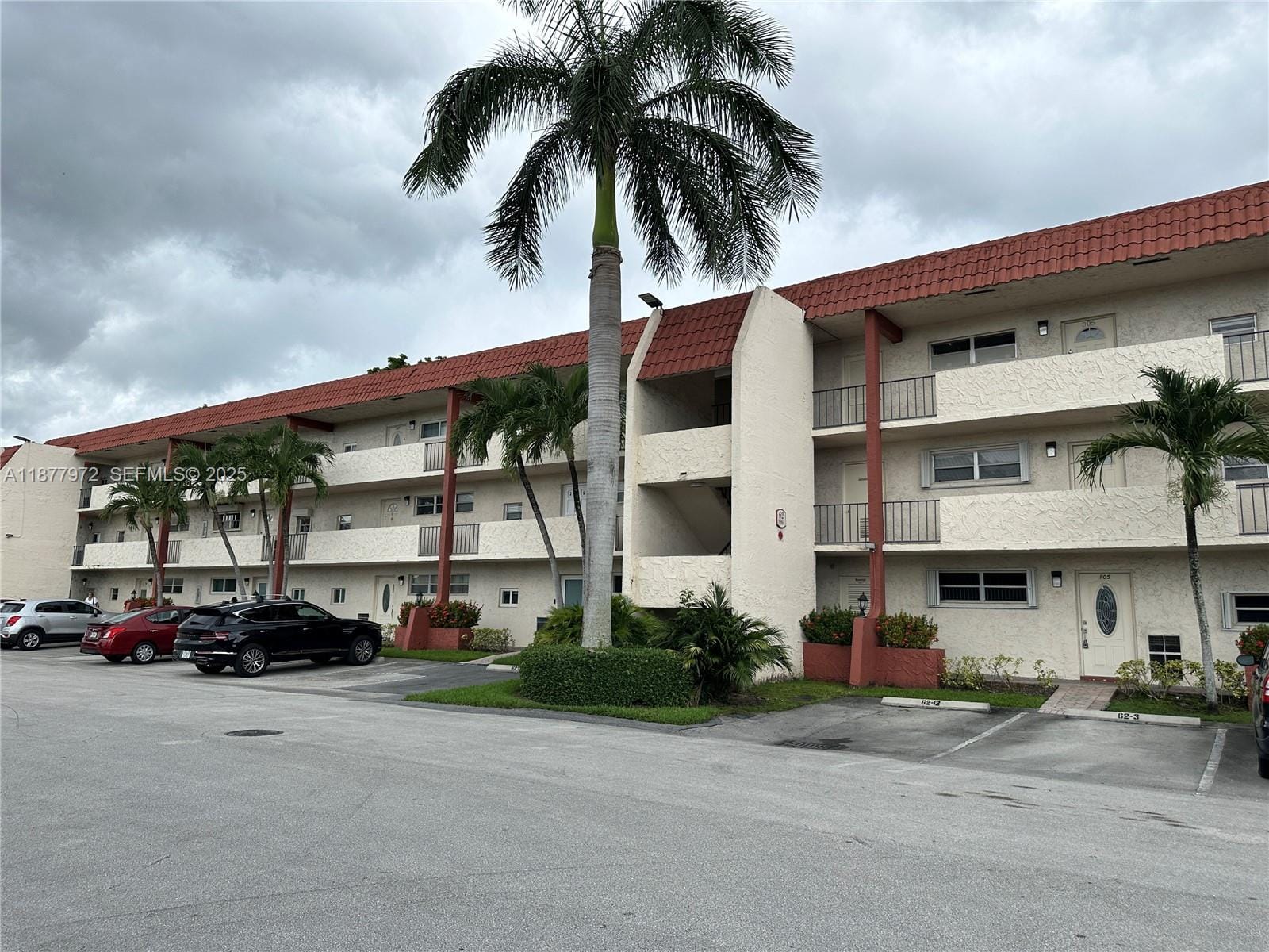 8901 S Hollybrook Boulevard 306, Pembroke Pines, FL 33025 photo 3