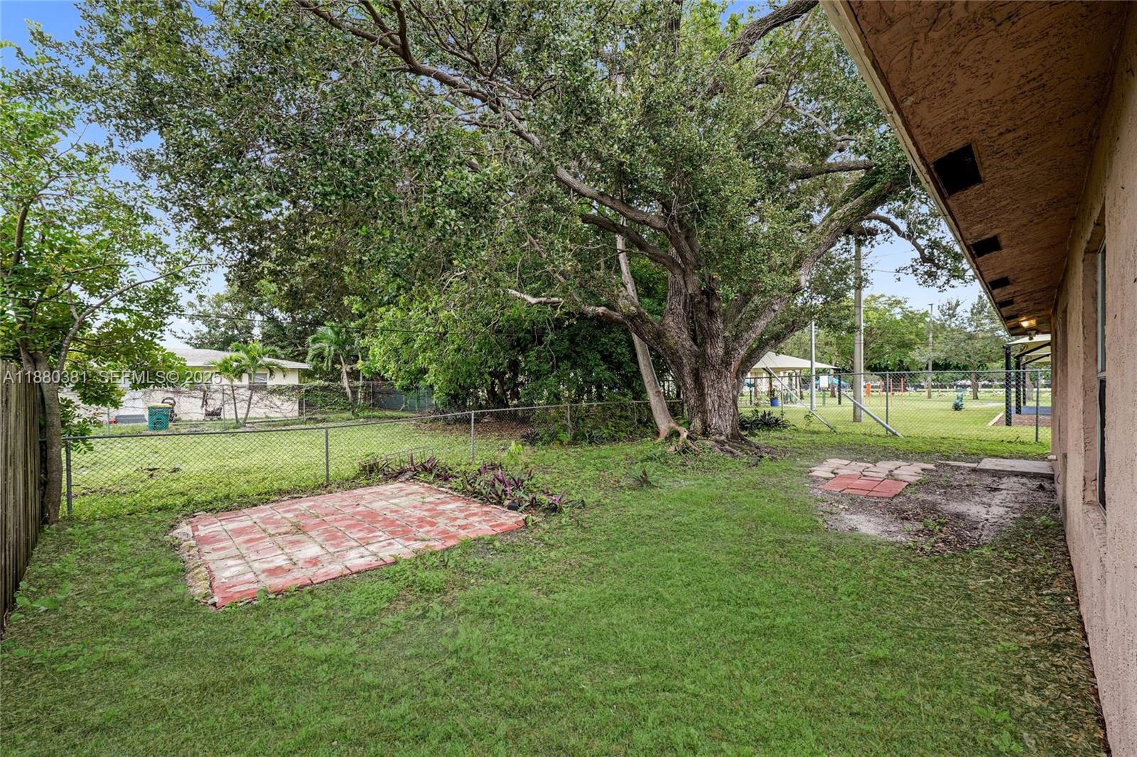 1009 SW 12th Avenue, Dania Beach, FL 33004 photo 21