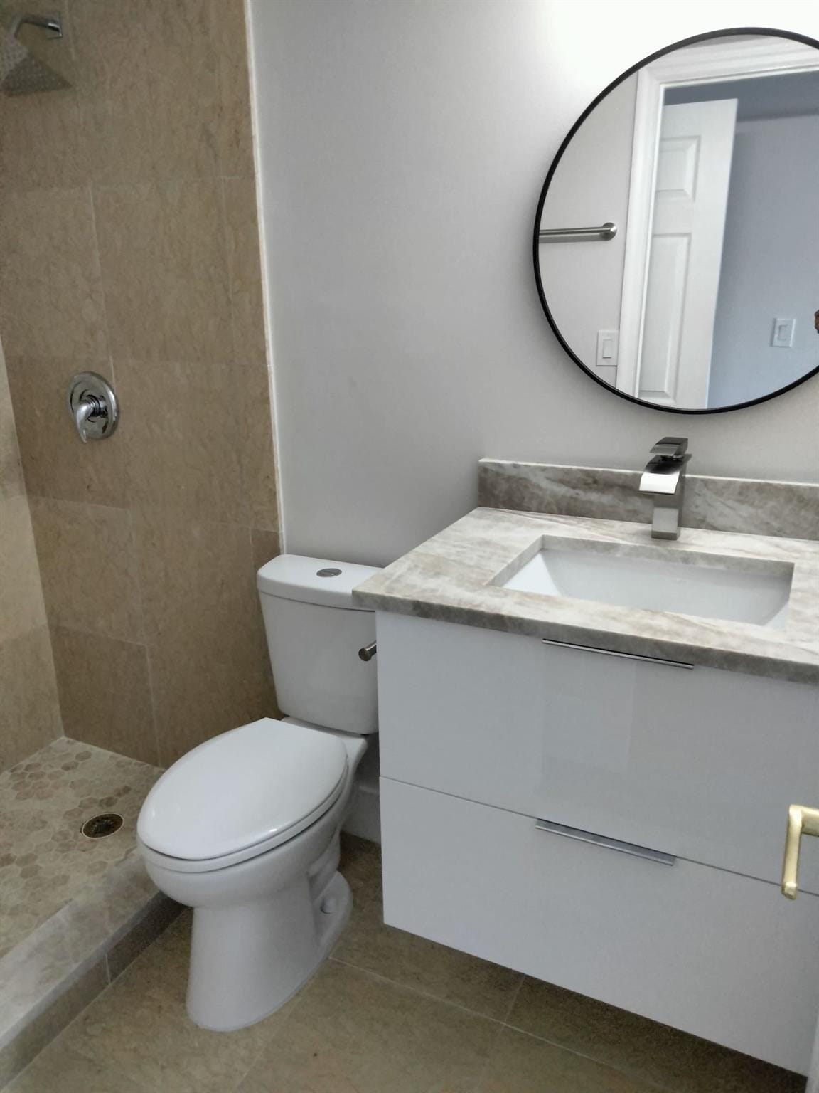 1100 Crystal Lake Drive 115 — photo 4