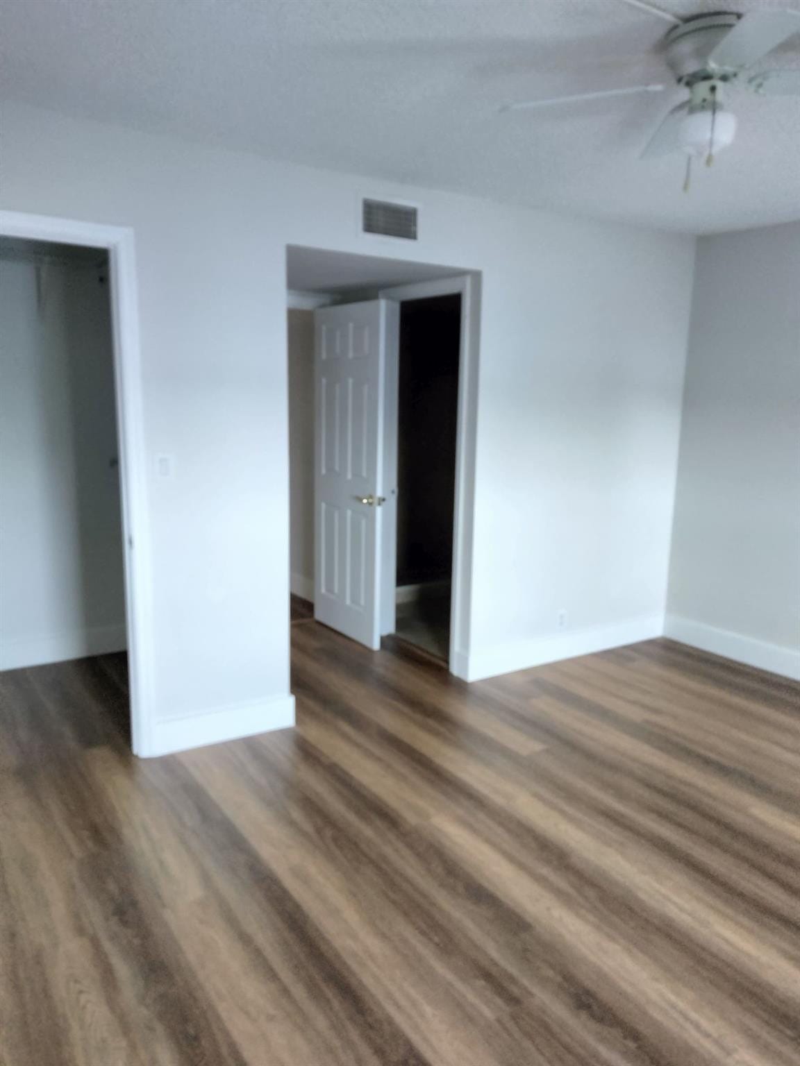 1100 Crystal Lake Drive 115 — photo 8